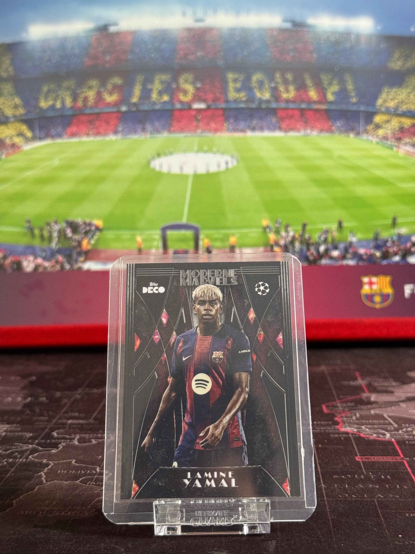 Lamine Yamal Moderne Marvels Topps Deco