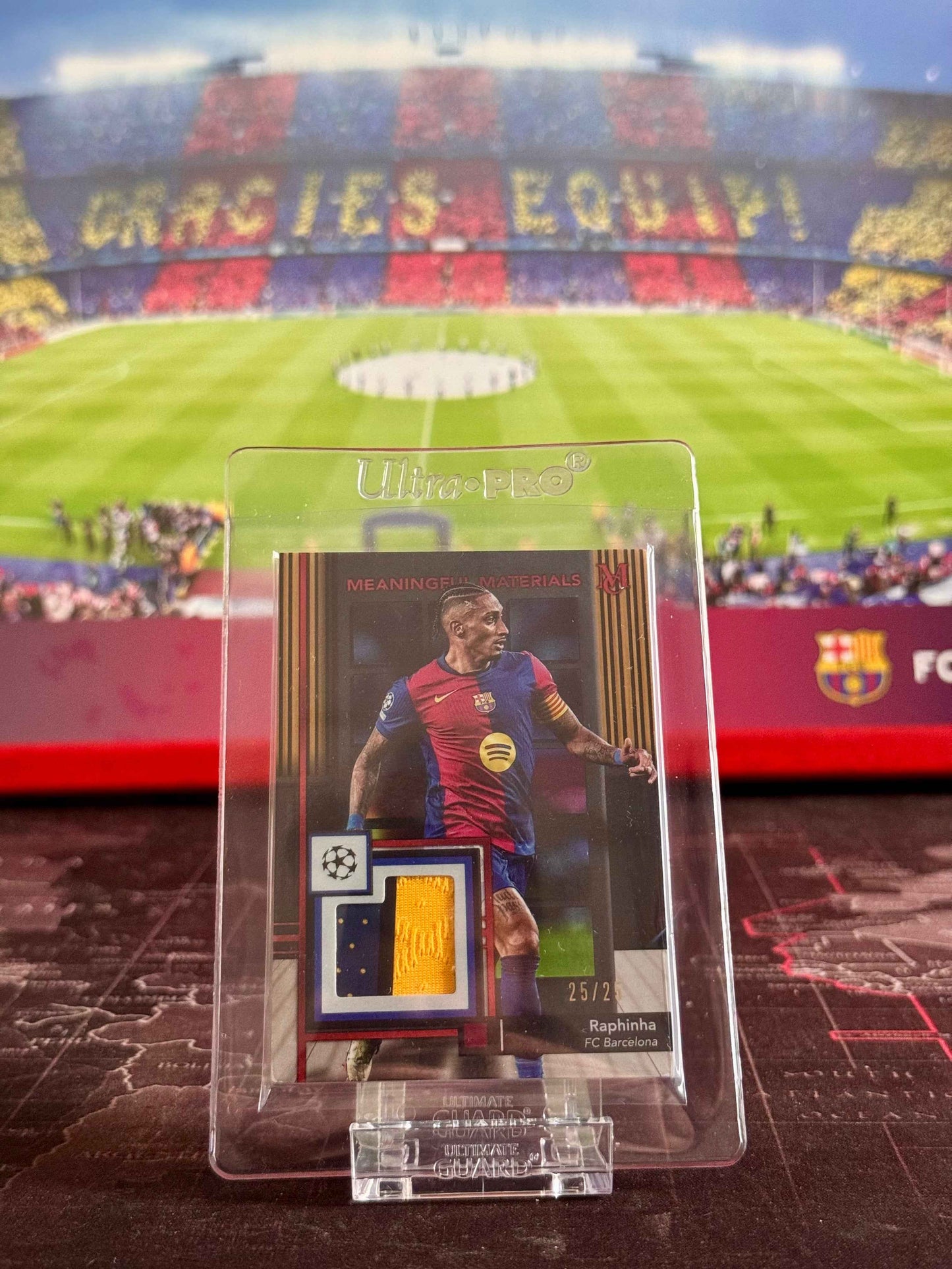 Raphinha Parche Match-Worn /25 Topps Museum
